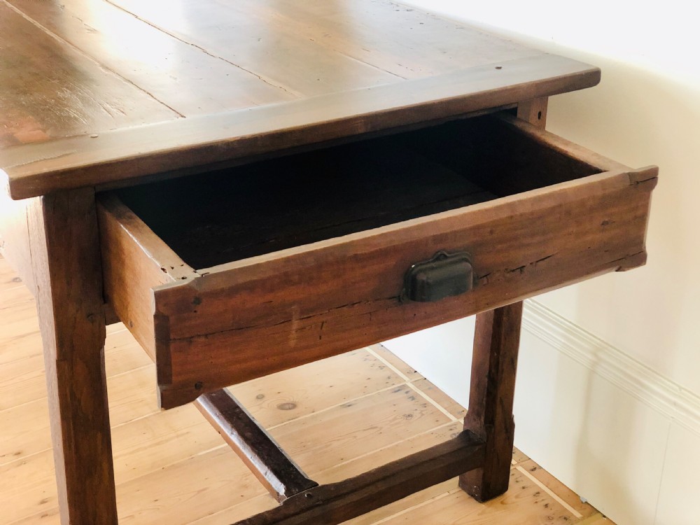 Early 19th century French oak farmhouse refectory table  View IV