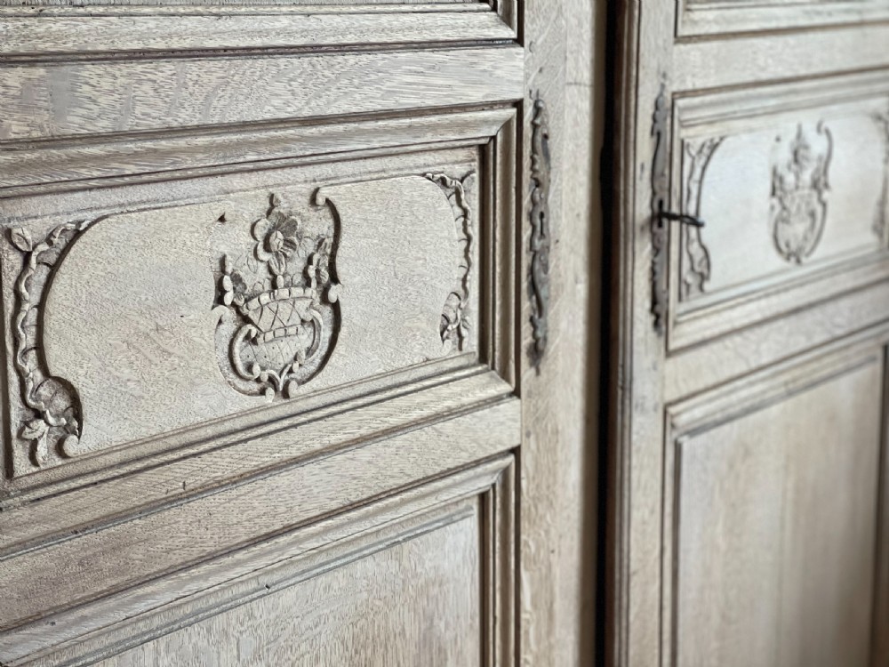 18th century antique French oak armoire linen press with hanging rail
 View VIII