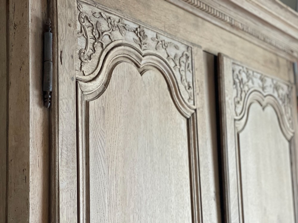 18th century antique French oak armoire linen press with hanging rail
 View IX