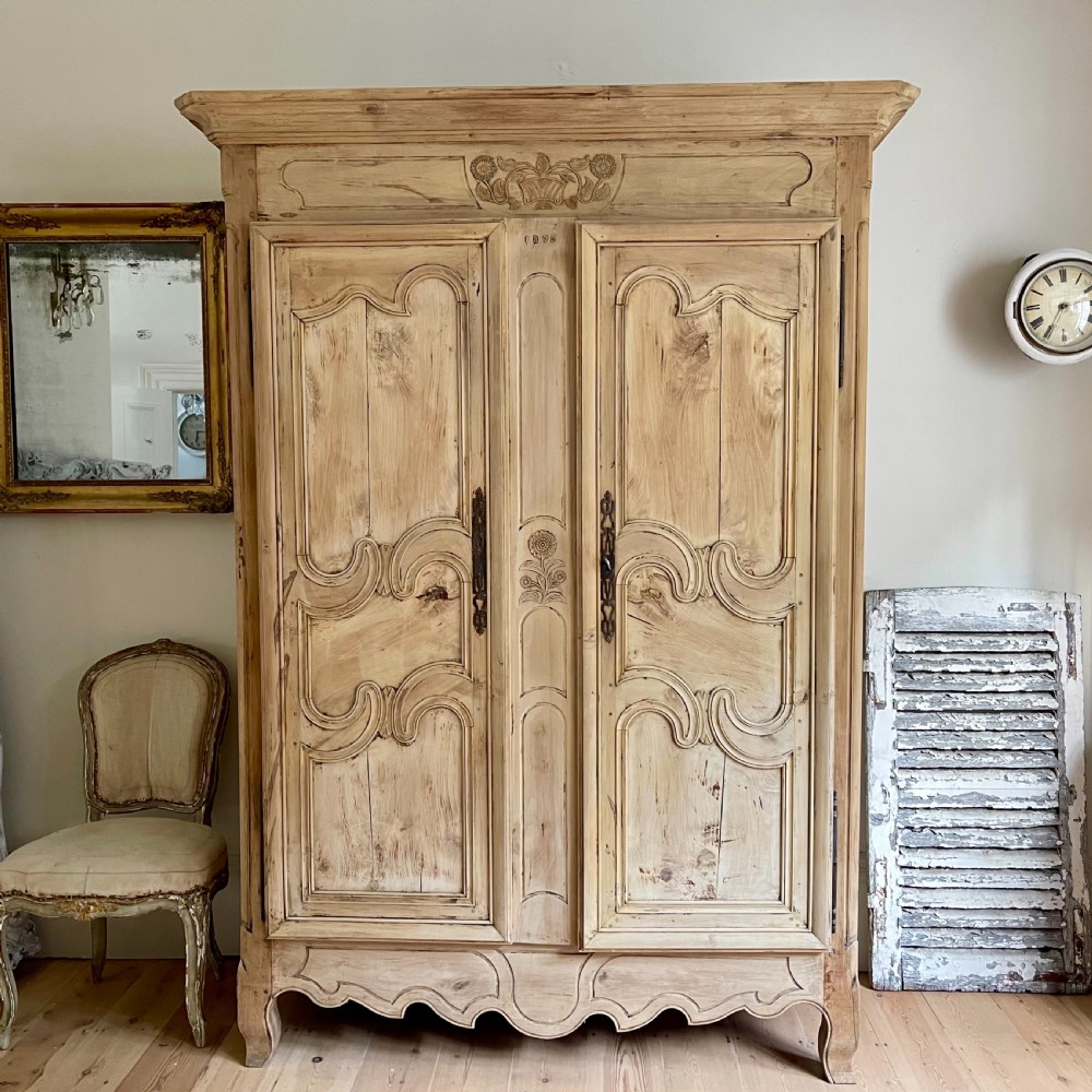 19th century French armoire with hanging rail View II