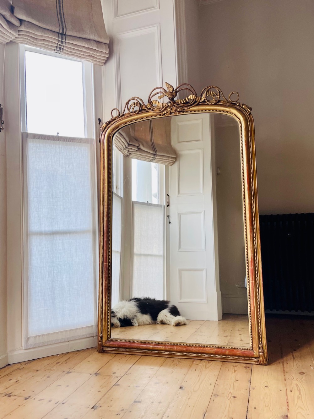 19th century French gilt mirror View VIII