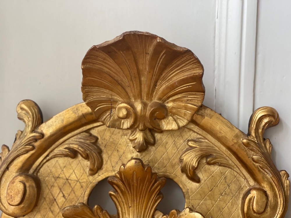 18th century French gilt wood crest  View IV