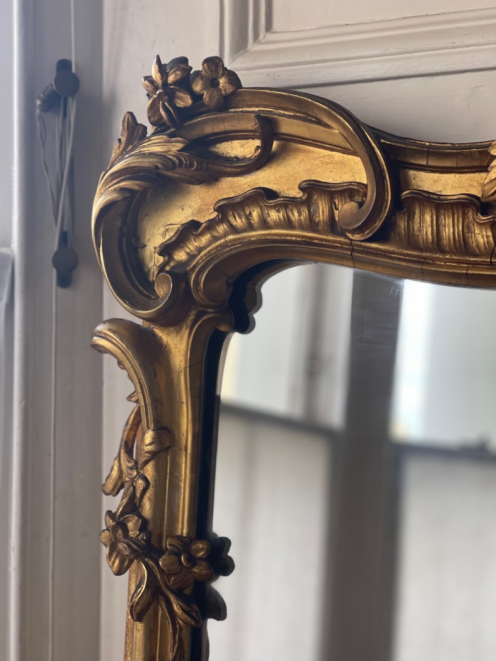 19th century French gilt mirror  View IV