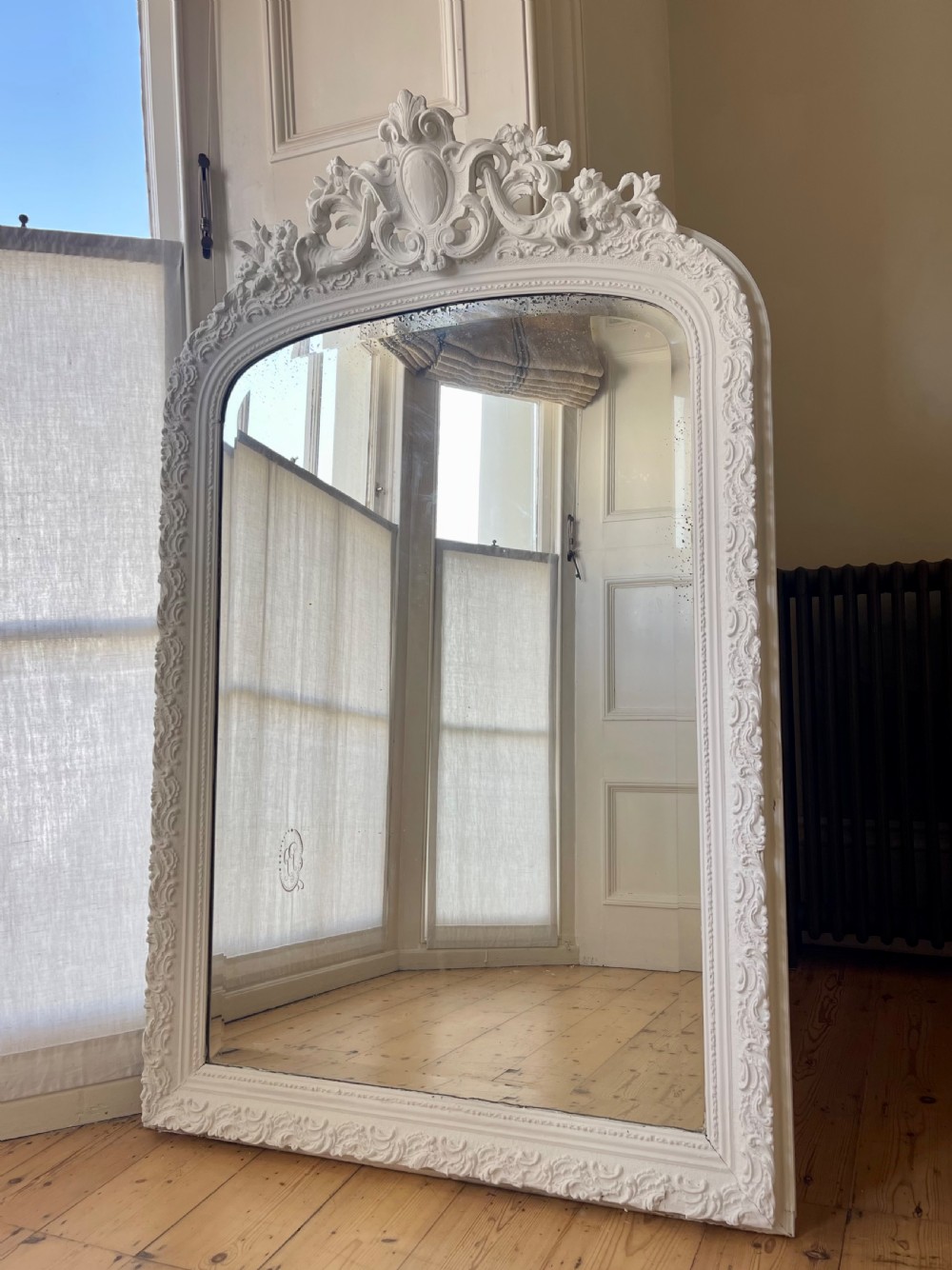 Large antique French mirror - bevelled glass View IV