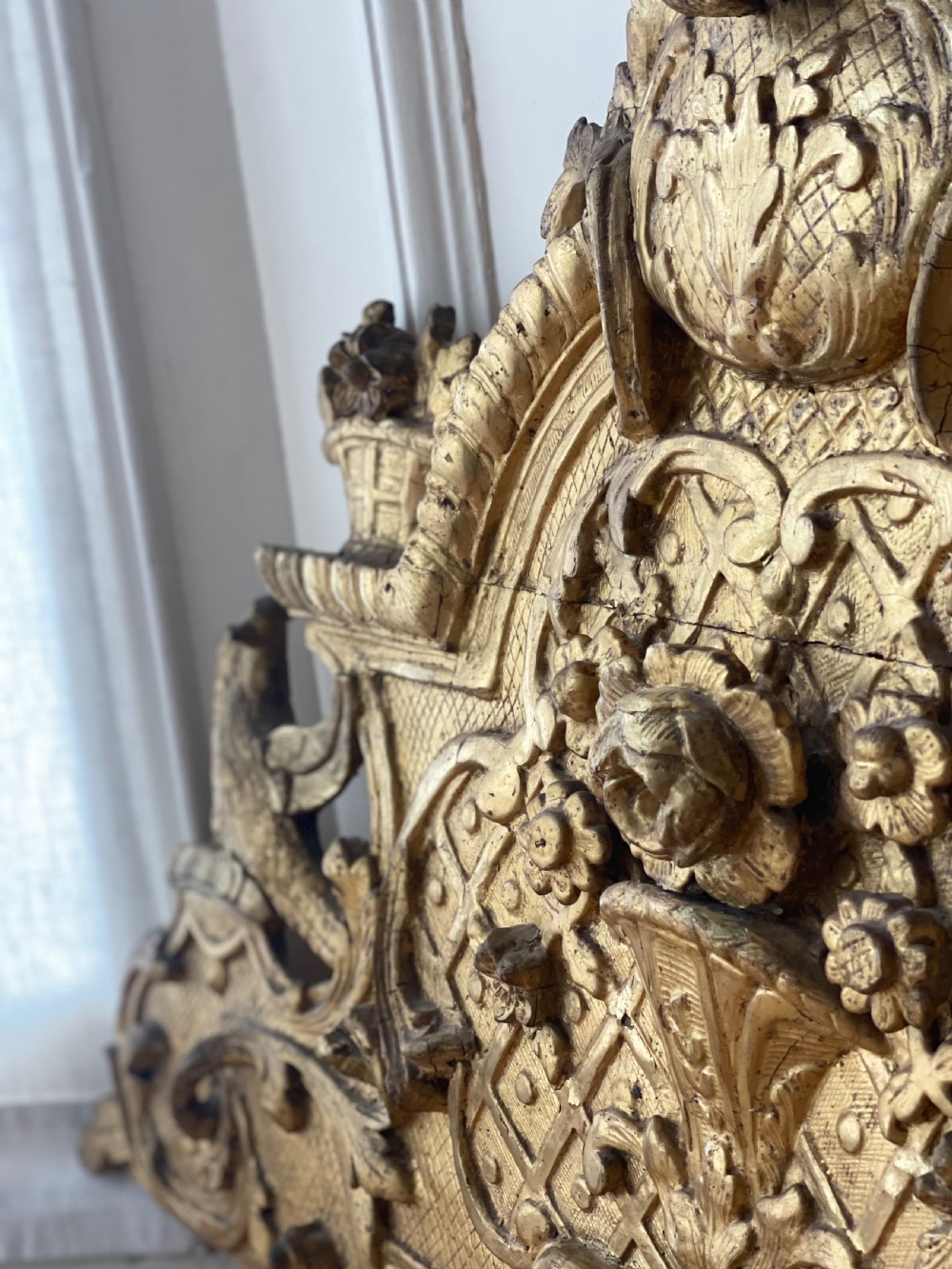 18th century French gilt mirror crest View V