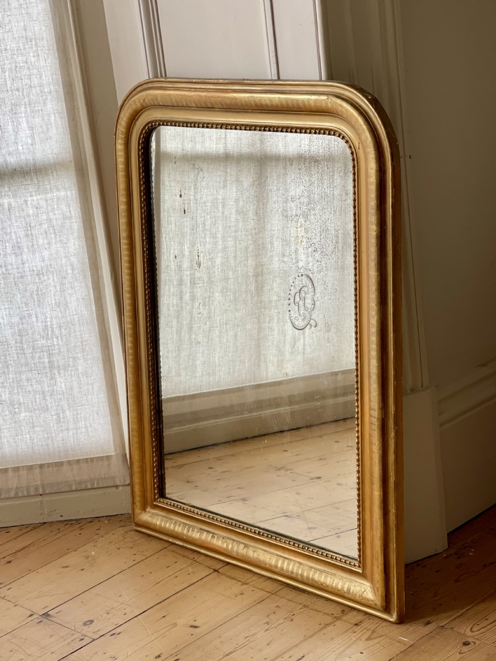 Antique French gilt mirror View V