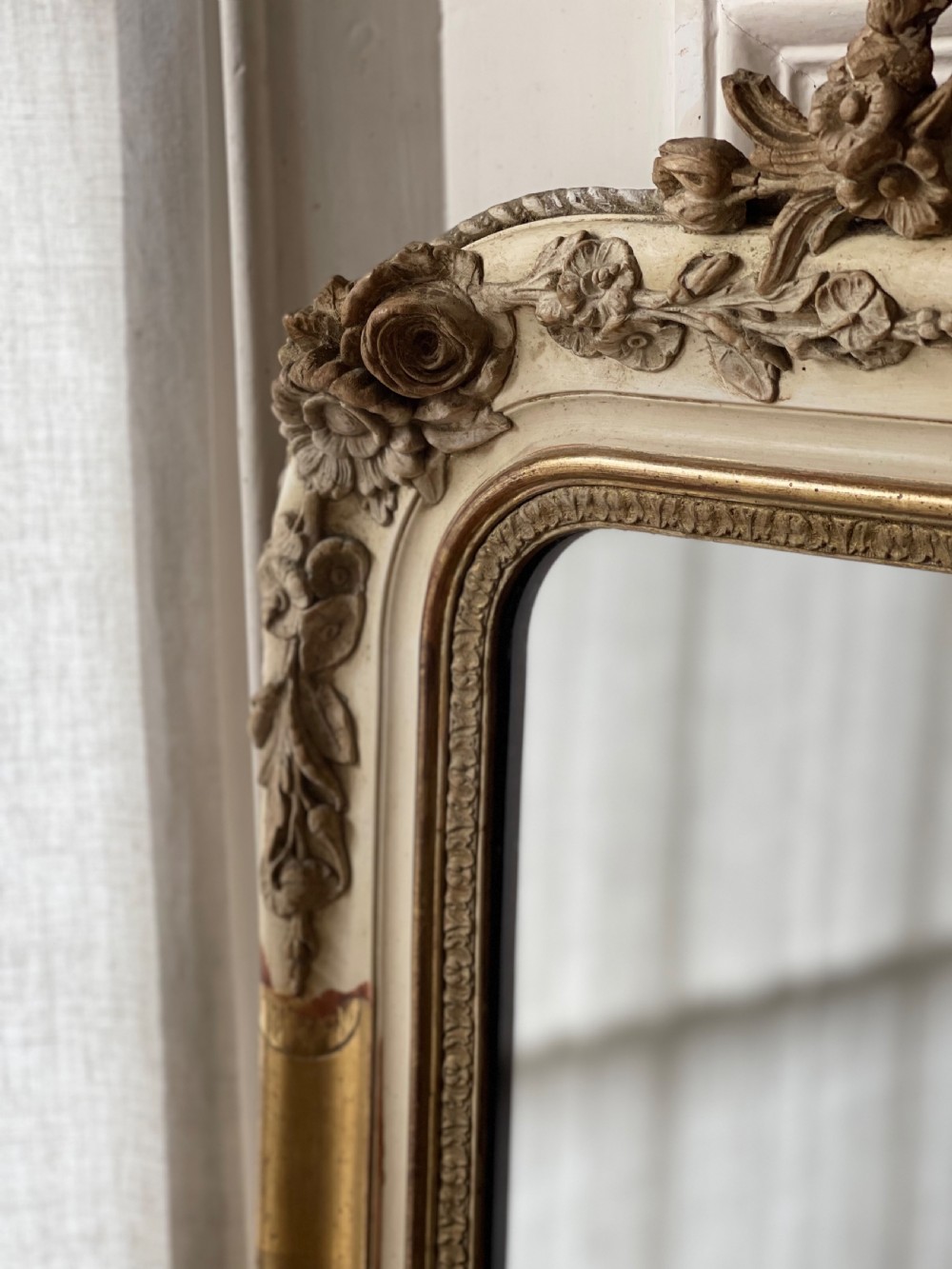 19th century French Louis XV gilt and gesso mirror - mercury glass View VI