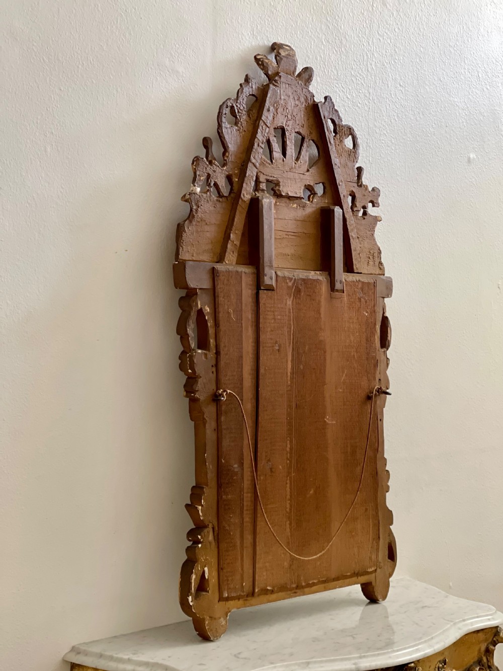 18th century French gilt wood marriage mirror View XVII