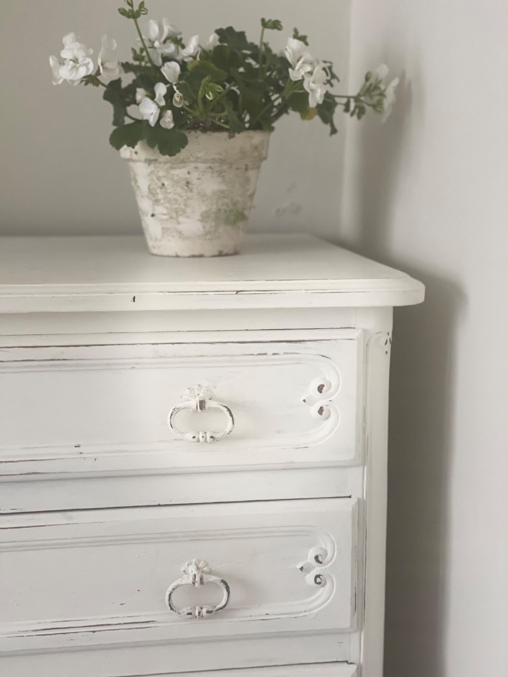 Antique French painted chest of drawers  View V