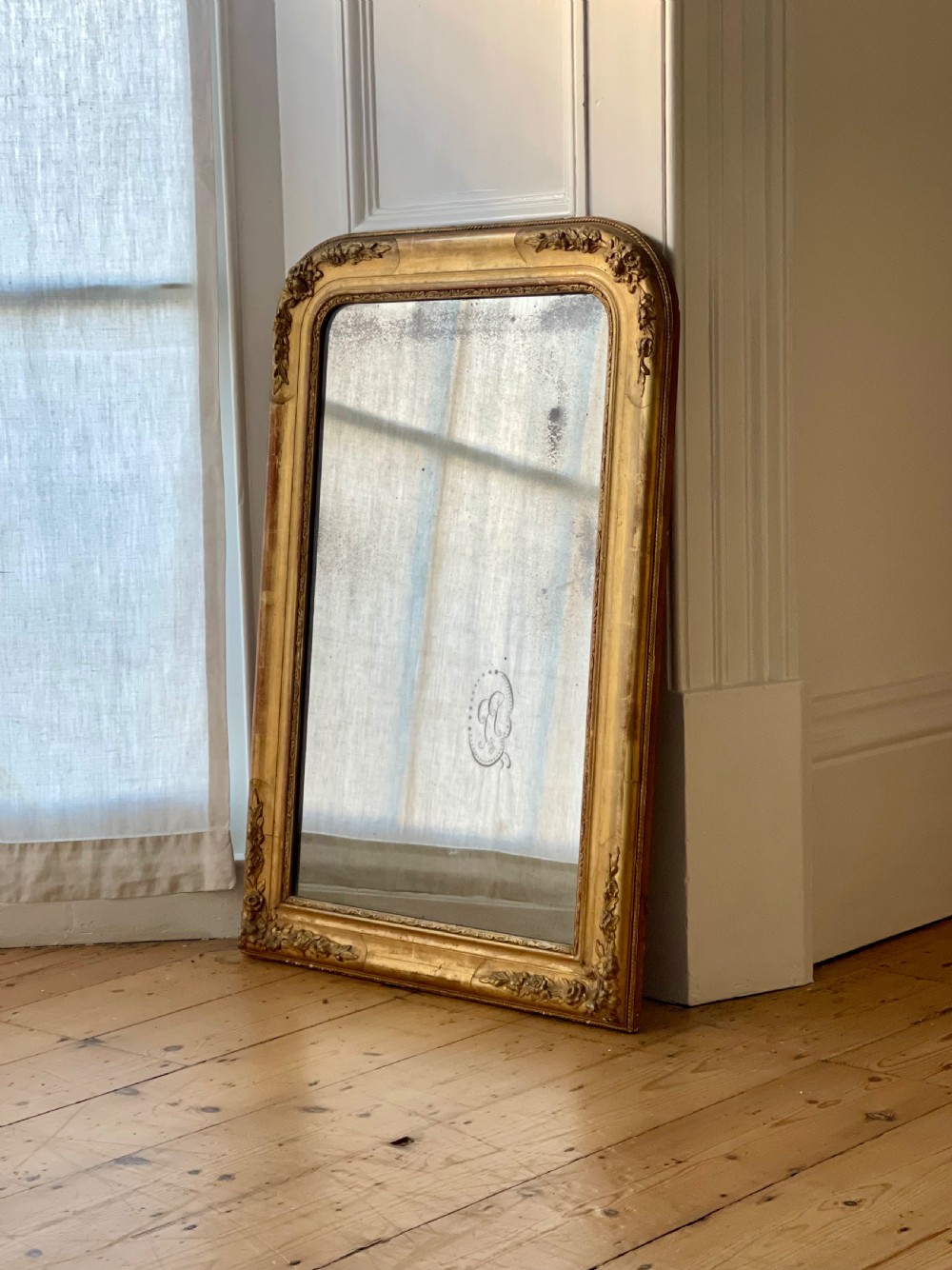 Antique French gilt Louis Philippe mirror View X