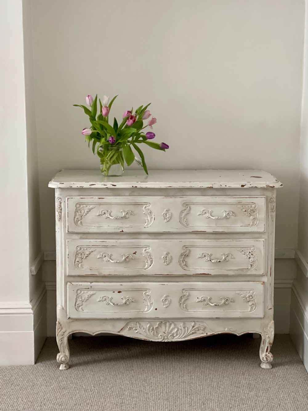 Antique French Louis XV chest of drawers  View V