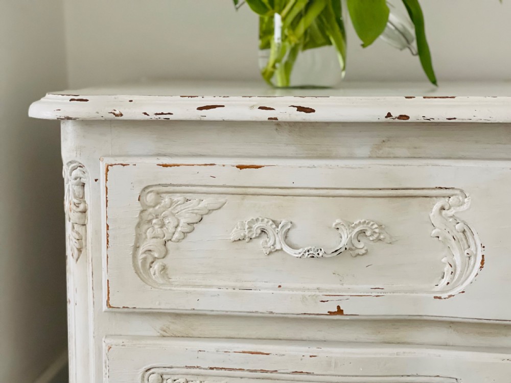 Antique French Louis XV chest of drawers  View VI