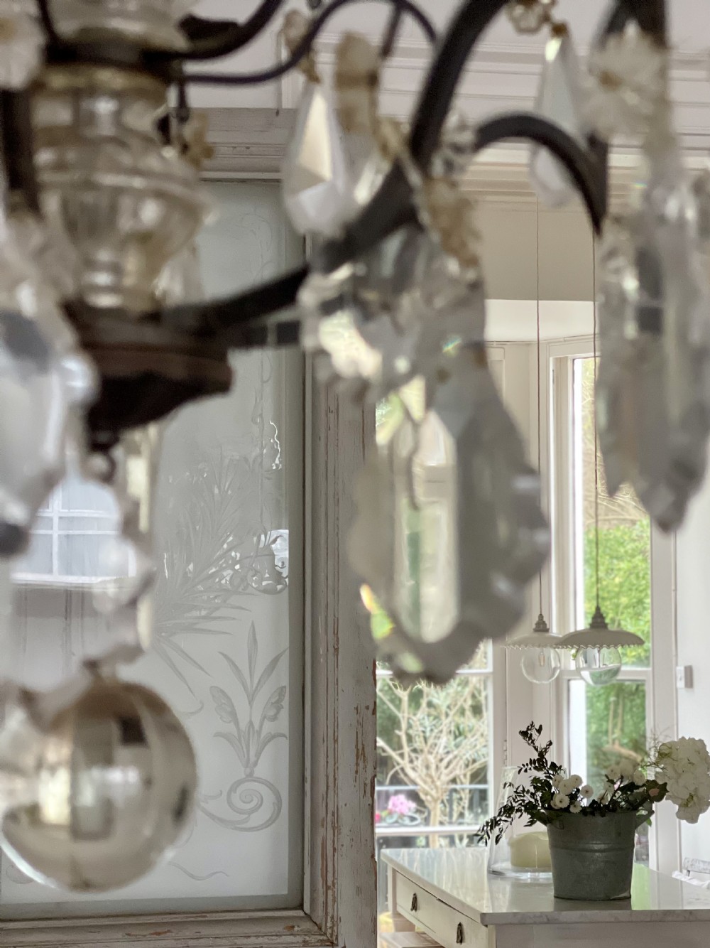 Antique French crystal 6 arm chandelier View IV