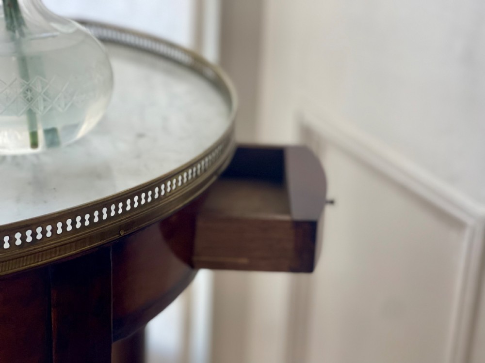 Antique French round « bouillotte » marble table View III
