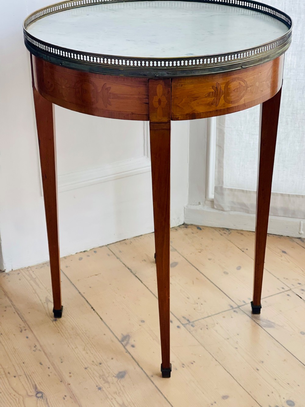 Antique French round marble table View II