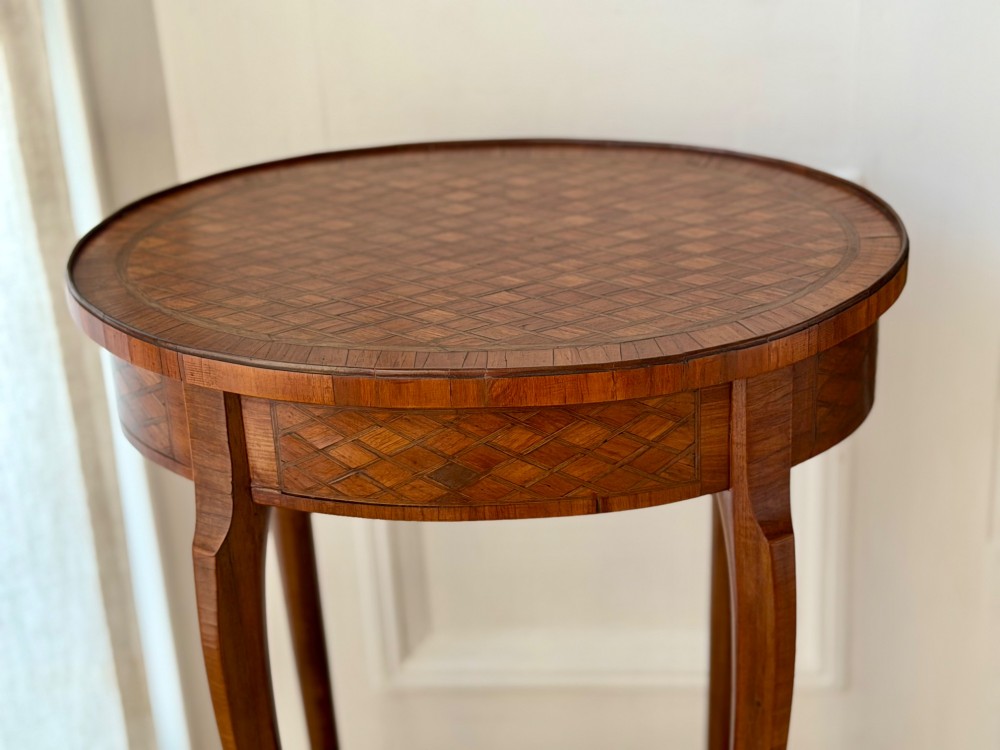 19th century French marquetry table - Escalier de Cristal, Paris View X