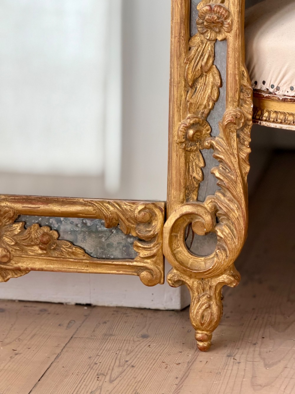 19th century French giltwood mirror View V