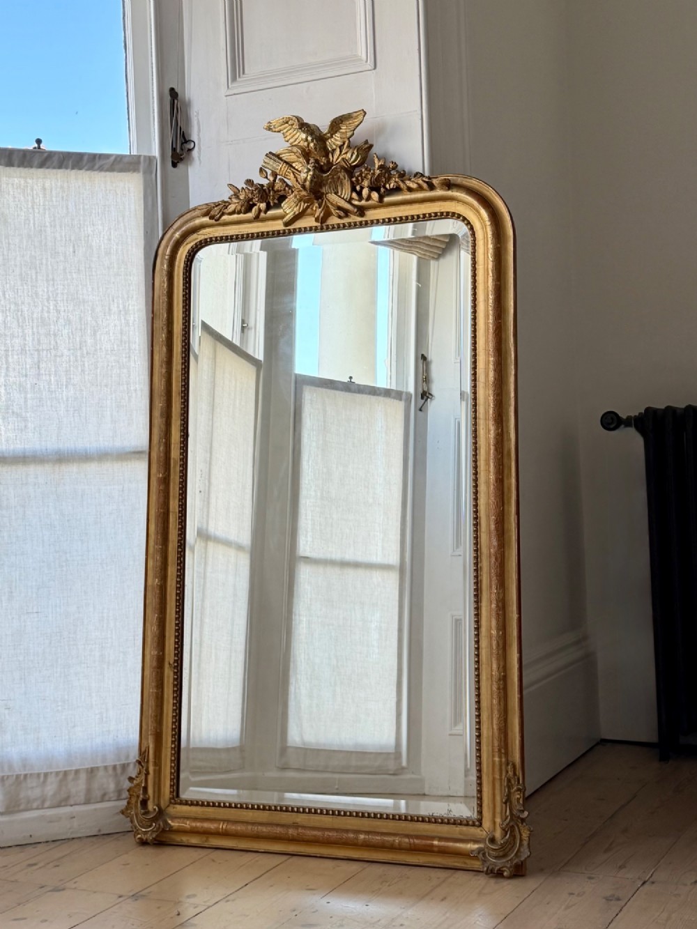 Antique French gilt doves mirror - bevelled glass View VI