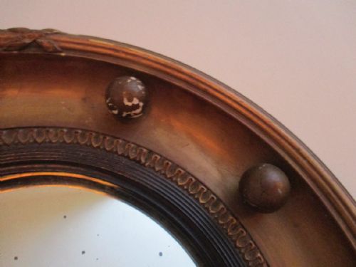 RARE SMALL GILTEBONY CONVEX MIRROR - ADDITIONAL PHOTO 1