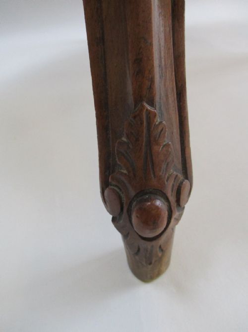 ELEGANT FRENCH DECORATIVE HAND CARVED WALNUT STOOL - ADDITIONAL PHOTO 5