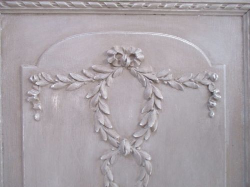STUNNING PAIR OF FRENCH HAND CARVED DOORS - ADDITIONAL PHOTO 1