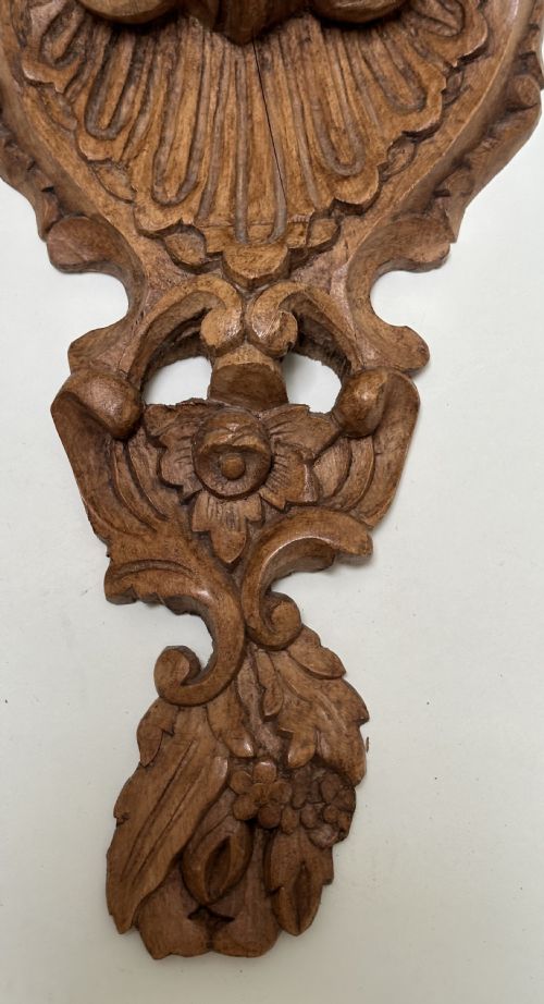 STUNNING PAIR WOODEN CARVED WALL BRACKETS - ADDITIONAL PHOTO 2