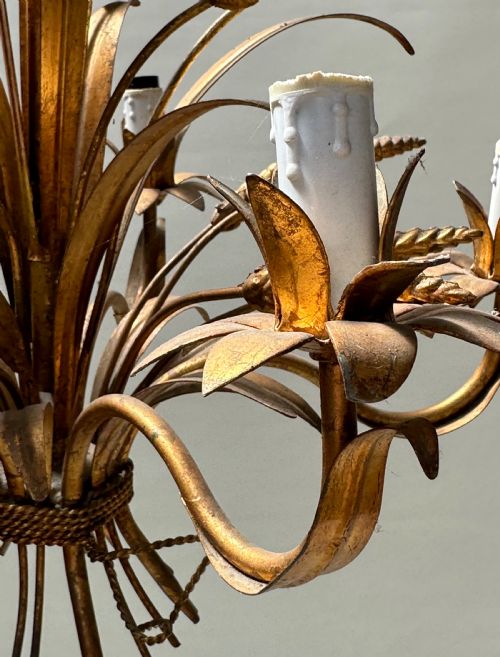 WONDERFUL FRENCH CHANDELIER - ADDITIONAL PHOTO 3