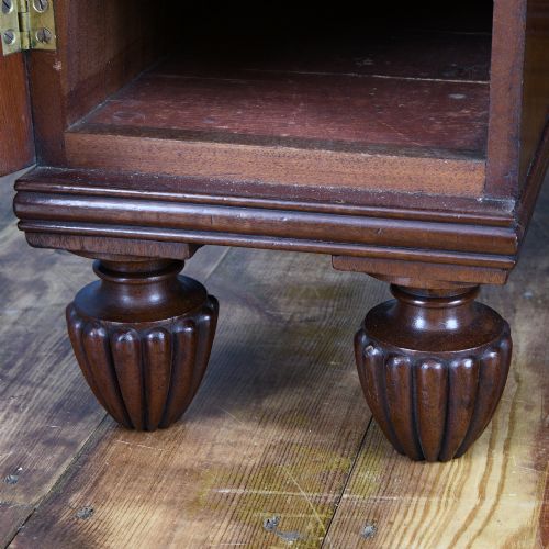 MAHOGANY CABINET IN THE MANNER OF GILLOW OF LONDON LANCASTER - ADDITIONAL PHOTO 5