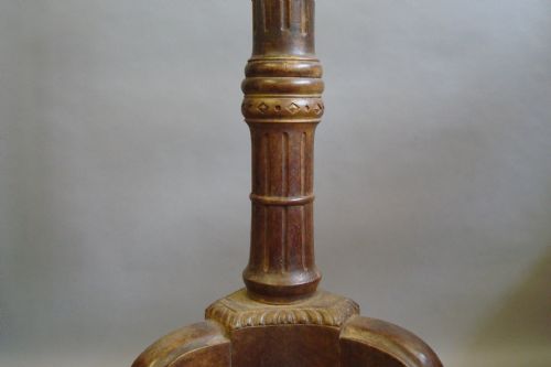 A MONUMENTAL 'COUNTRY HOUSE' GEORGIAN CARVED MAHOGANY TORCHERE - ADDITIONAL PHOTO 6