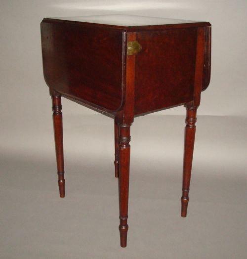 A RARE REGENCY MAHOGANY DECEPTION TABLE - ADDITIONAL PHOTO 1
