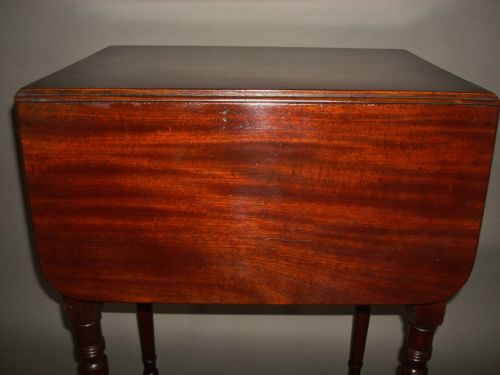 A RARE REGENCY MAHOGANY DECEPTION TABLE - ADDITIONAL PHOTO 4