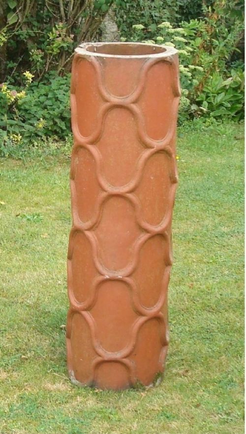 19TH CENTURY TRIO OF LARGE TERRACOTTA CHIMNEY POTS - ADDITIONAL PHOTO 4
