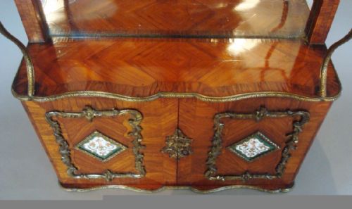 19TH CENTURY PAIR OF ENGLISH HANGING WALL CABINETS BY TOWN AND EMANUEL - ADDITIONAL PHOTO 6