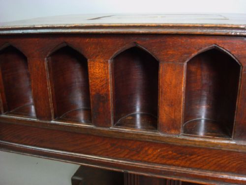 C19TH GOTHIC OAK CHAMPAGNE OR WINE COOLER TABLE - ADDITIONAL PHOTO 5