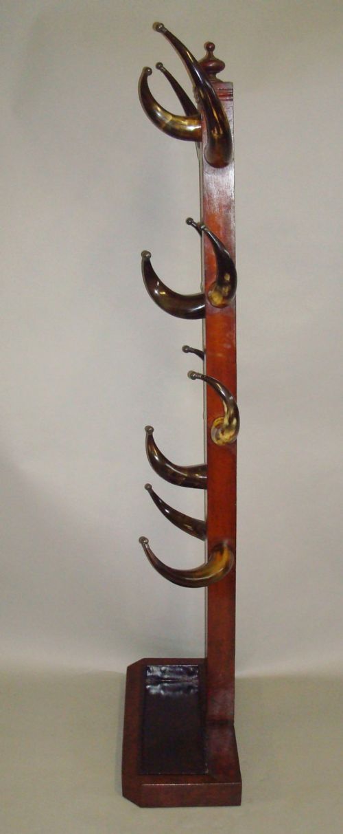 19TH CENTURY OAK HALL STAND WITH COW HORNS - ADDITIONAL PHOTO 7
