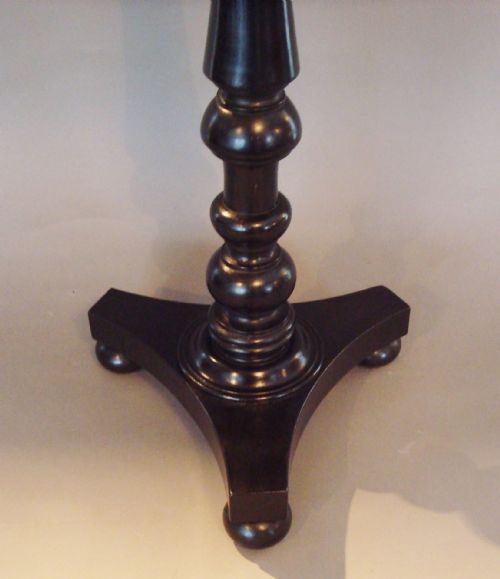 REGENCY SIMULATED MARBLE TABLE - ADDITIONAL PHOTO 5