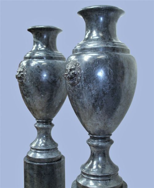 EARLY C20TH PAIR OF SCAGLIOLA URNS - ADDITIONAL PHOTO 2