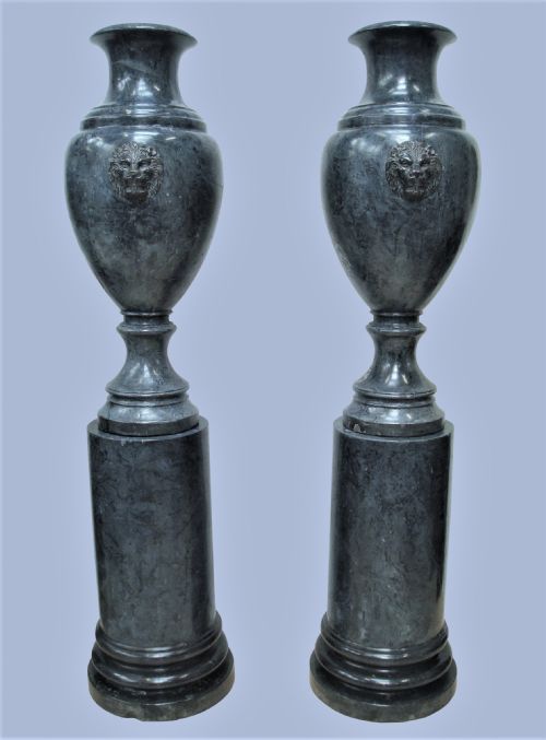 EARLY C20TH PAIR OF SCAGLIOLA URNS - ADDITIONAL PHOTO 6