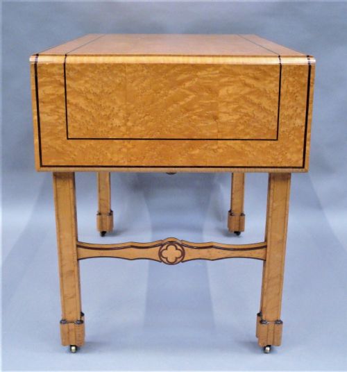 C19TH FRENCH BIRDS EYE MAPLE SOFA TABLE - ADDITIONAL PHOTO 3