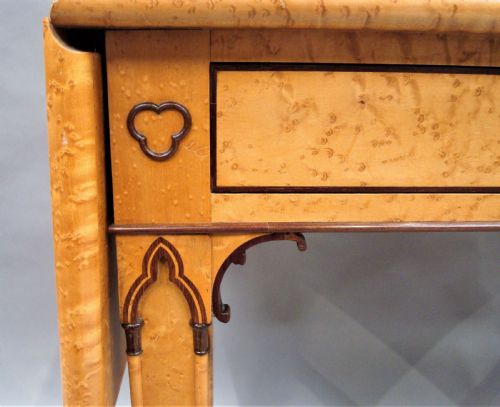 C19TH FRENCH BIRDS EYE MAPLE SOFA TABLE - ADDITIONAL PHOTO 9