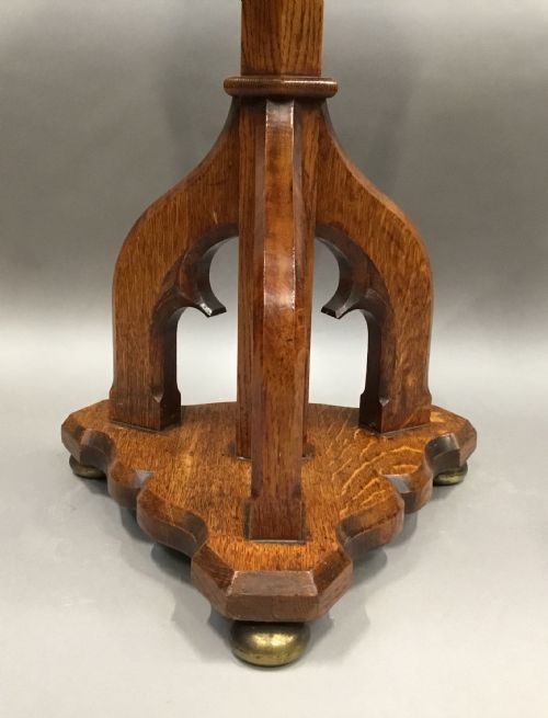 C19TH GOTHIC OAK OCCASIONAL TABLE - ADDITIONAL PHOTO 6