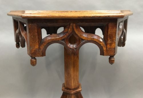 C19TH GOTHIC OAK OCCASIONAL TABLE - ADDITIONAL PHOTO 7