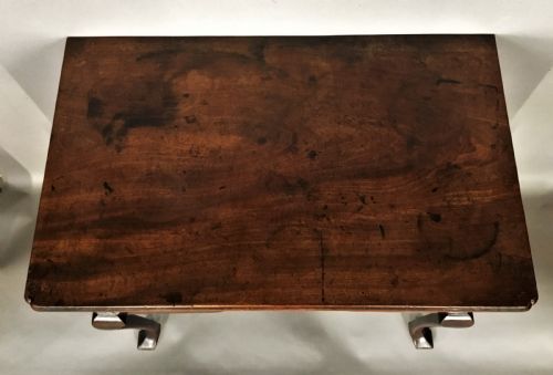 GEORGE II MAHOGANY LOWBOY - ADDITIONAL PHOTO 1