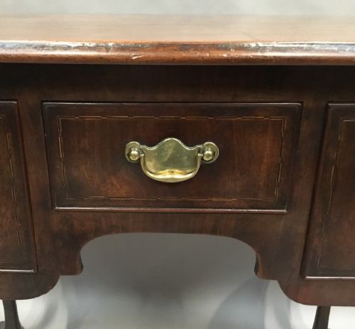 GEORGE II MAHOGANY LOWBOY - ADDITIONAL PHOTO 9