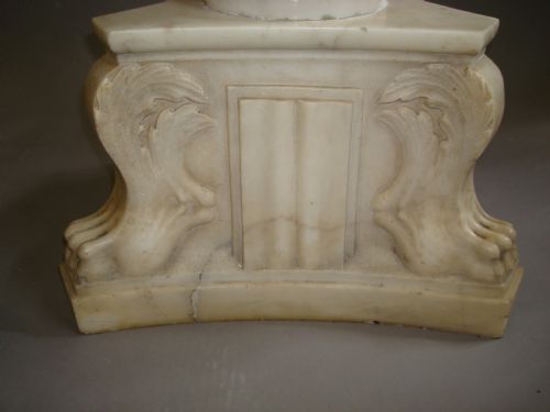 EARLY C19TH ITALIAN CARVED MARBLE TAZZA ON PEDESTAL - ADDITIONAL PHOTO 3