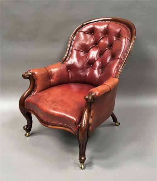 MID C19TH PAIR OF MAHOGANY AND LEATHER LIBRARY ARMCHAIRS - ADDITIONAL PHOTO 3