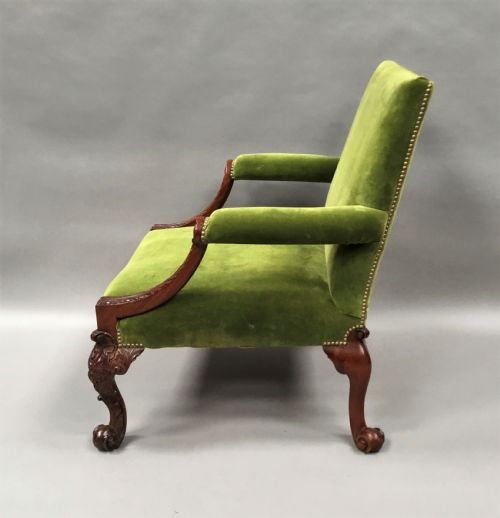 LATE C19TH LARGE CARVED MAHOGANY GAINSBOROUGH CHAIR - ADDITIONAL PHOTO 2