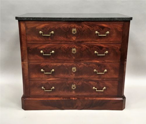C19th French Flame Mahogany Commode / Chest of Drawers