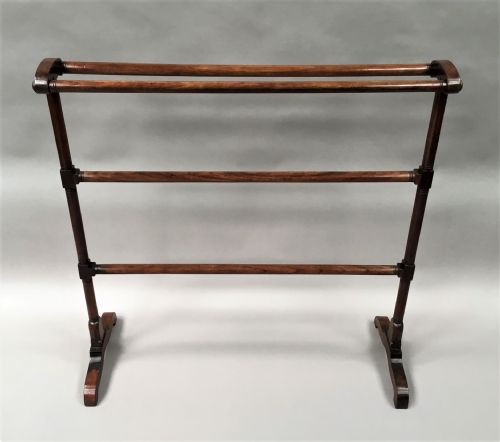 REGENCY MAHOGANY CLOTHES TOWEL RAIL OF GENEROUS PROPORTIONS ATTRIBUTED TO GILLOWS - ADDITIONAL PHOTO 7