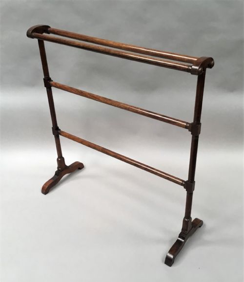 REGENCY MAHOGANY CLOTHES TOWEL RAIL OF GENEROUS PROPORTIONS ATTRIBUTED TO GILLOWS - ADDITIONAL PHOTO 8